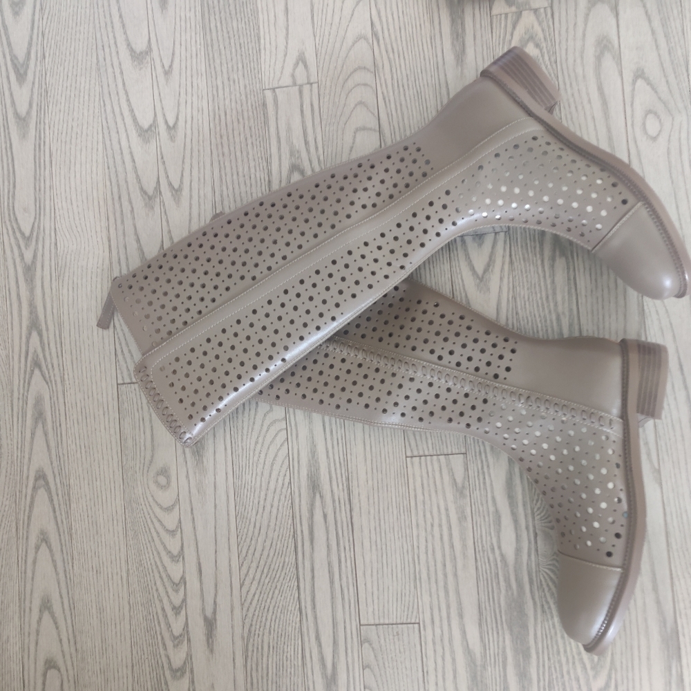 High boots - Picture 3 of 7